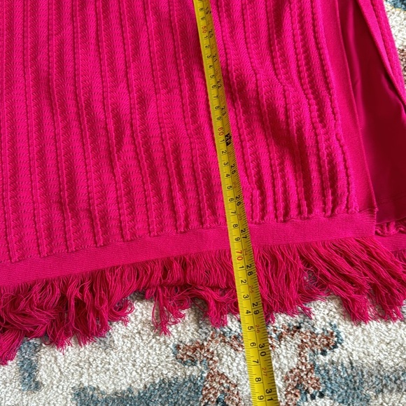 GUESS Women's Milana Shell Stitch Pencil Skirt Pink fringe size medium - Picture 4 of 9